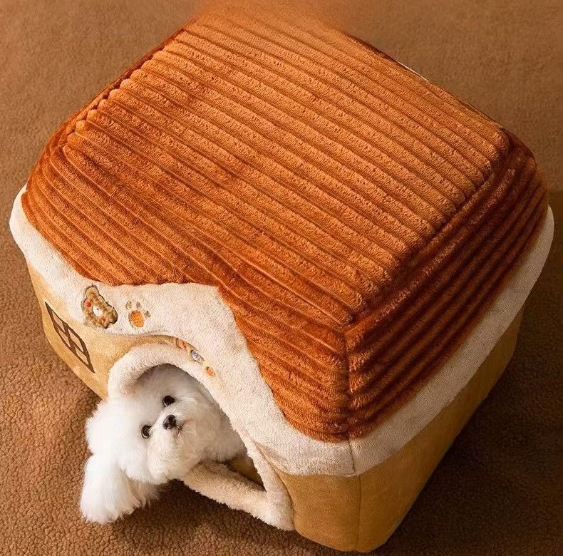 cabane_confortable_d_interieur_pour_chien_en_velours