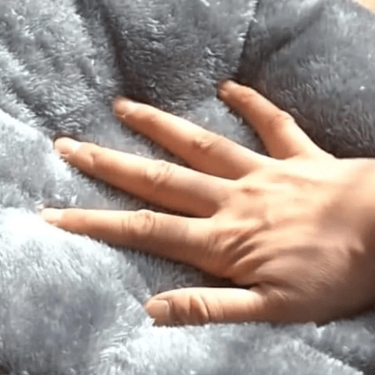cabane d'intérêt pour chien en peluche dou