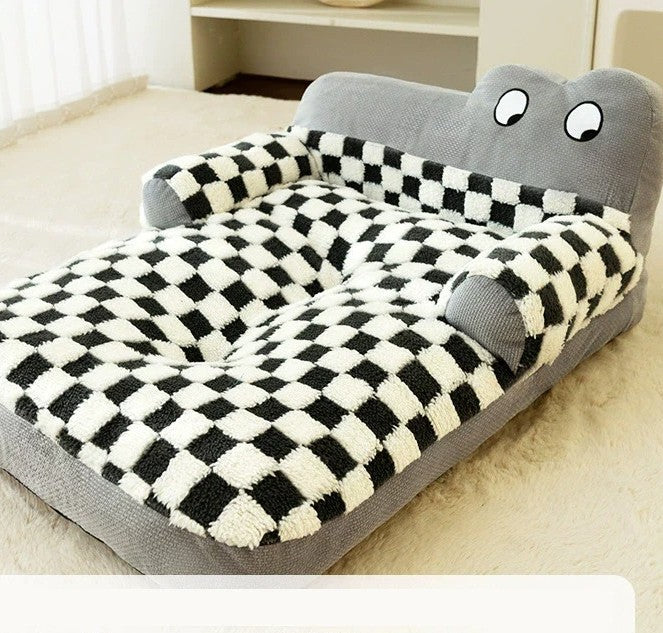 canape pour chien crocodile carreaux noir et blanc