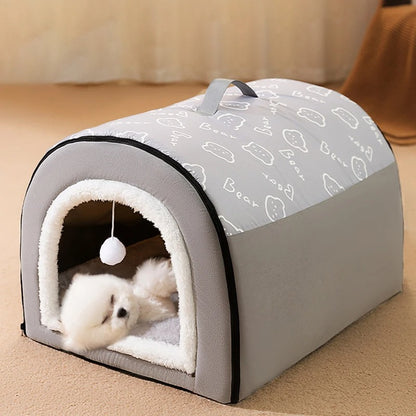 chien allonger dans niche pour chien
