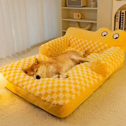 chien dort dans canape pour chien crocodile