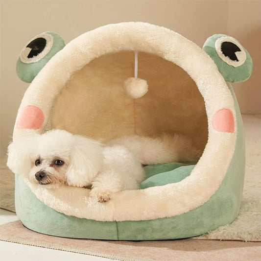 chiot  allonger dans son lit pour chien