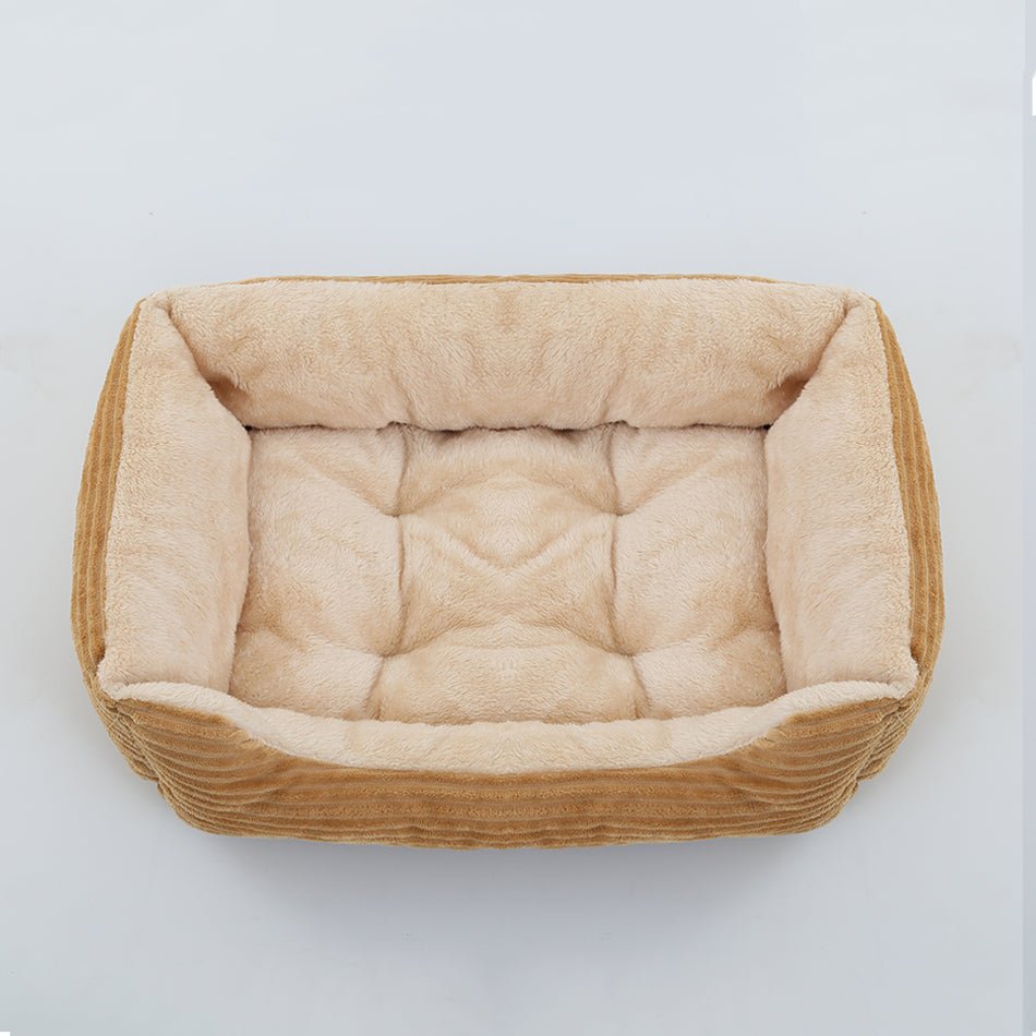 couchage chien carre moelleux beige