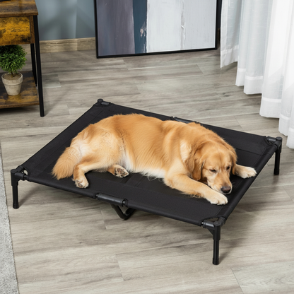 grand toutou adouci dans lit de camp pour chien en maille 