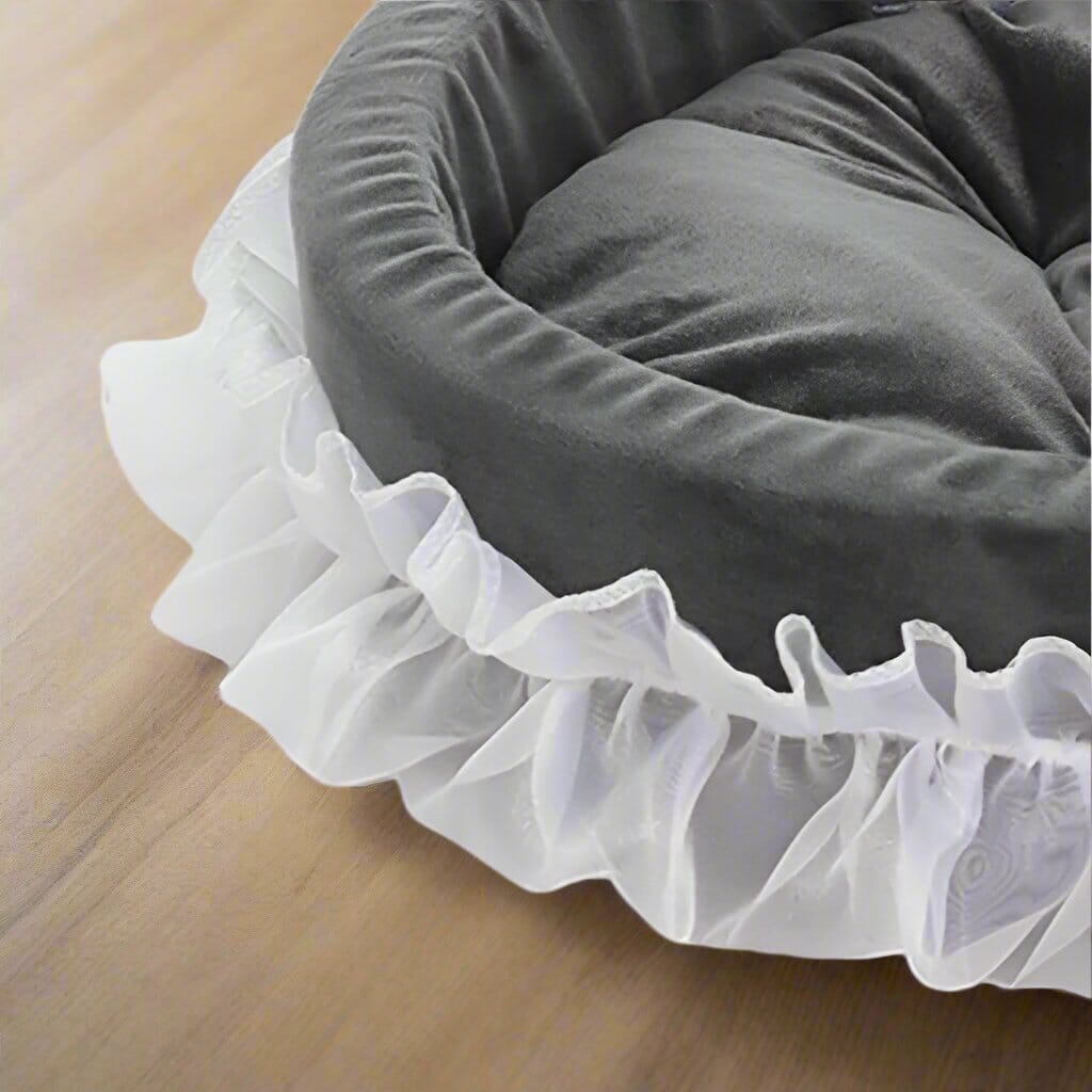 lit pour chien en pluche gris avec dentelle 