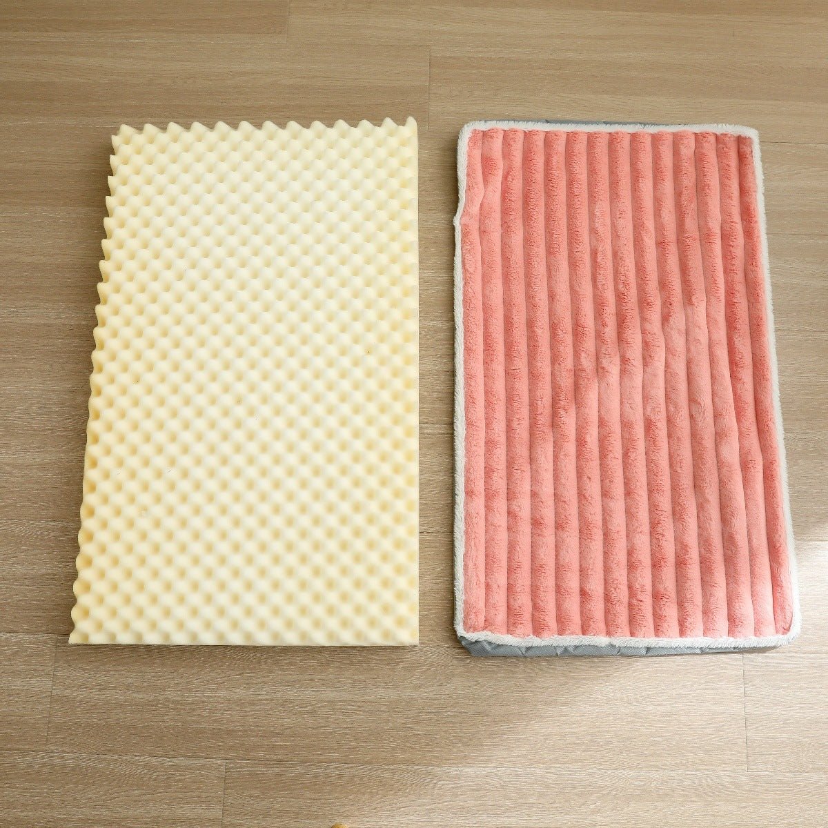 matelas pour chien à mémoire de forme rose