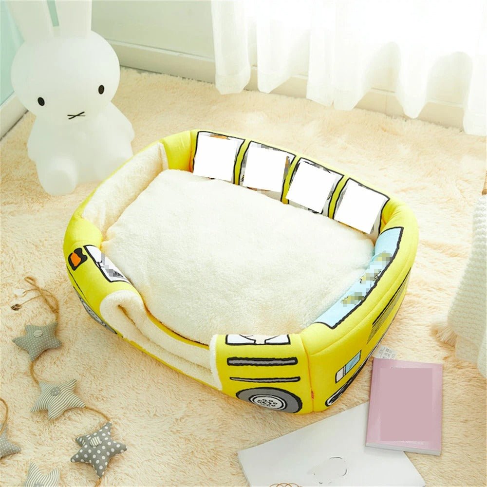 niche_du_chien_forme_bus deviens panier