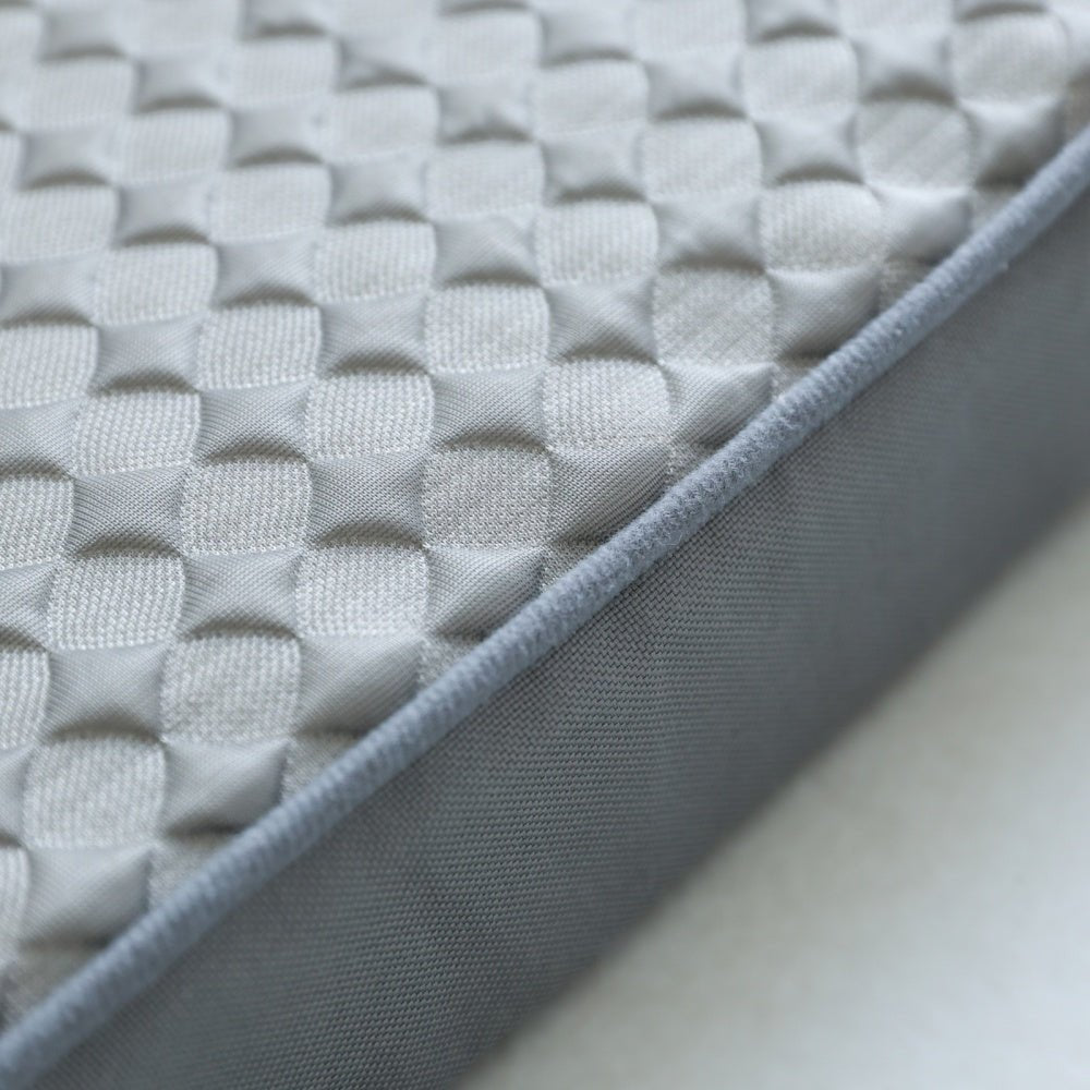 épaisseur de canape pour chien en soie