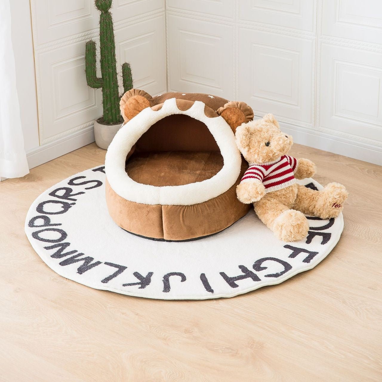 panier igloo pour chien moelleux