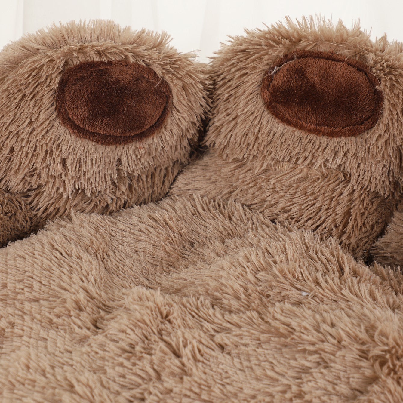 peluche de lit pour chien café
