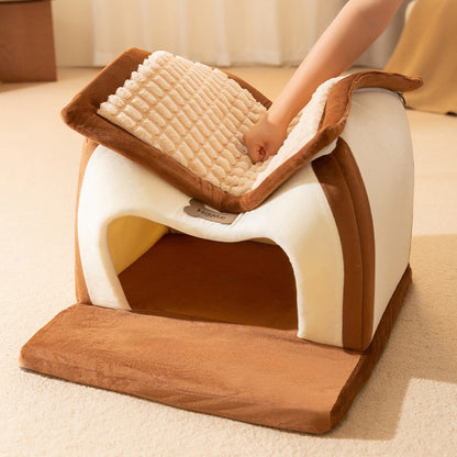 petit niche solide en peluche 