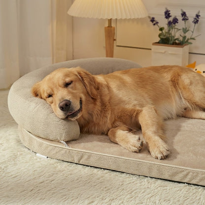 toutou allonger sur coussin pour chien orthopédique lavable