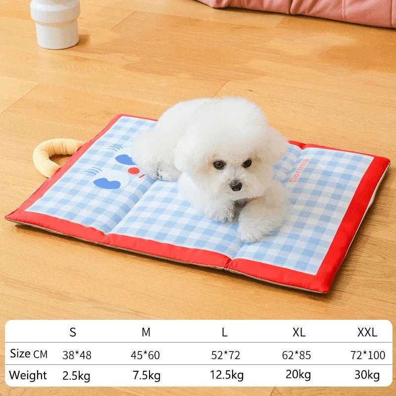 toutou apprecier son tapis pour chien rafraichissant