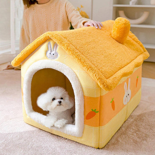 toutou assis dans niche chien en peluche dessin lapin 