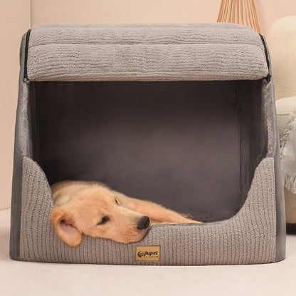 toutou assoupie dans niche pour chien xxl