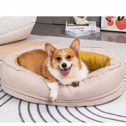 toutou content dans couchage chien moelleux