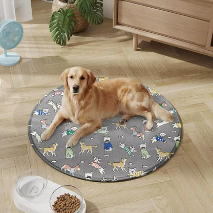 toutou dans tapis rafraichissant chien grand taille imperméable