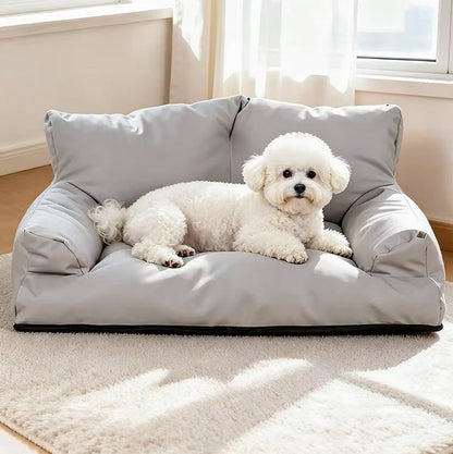 toutou_sur_fauteuil_pour_chien_impermeable 